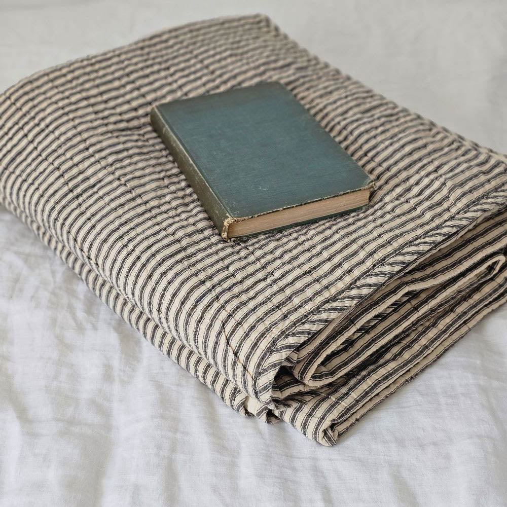Antraciet Ticking Stripe Quilt