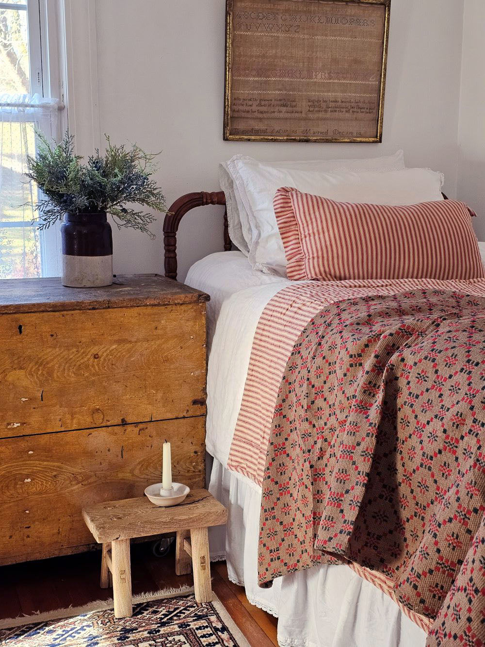 Von Wales inspirierte Kuscheldecke, Rot und Grün