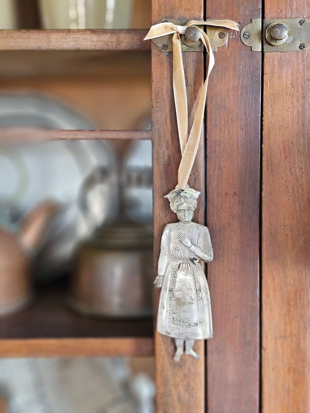 Ex-voto italien vintage, figurine de femme