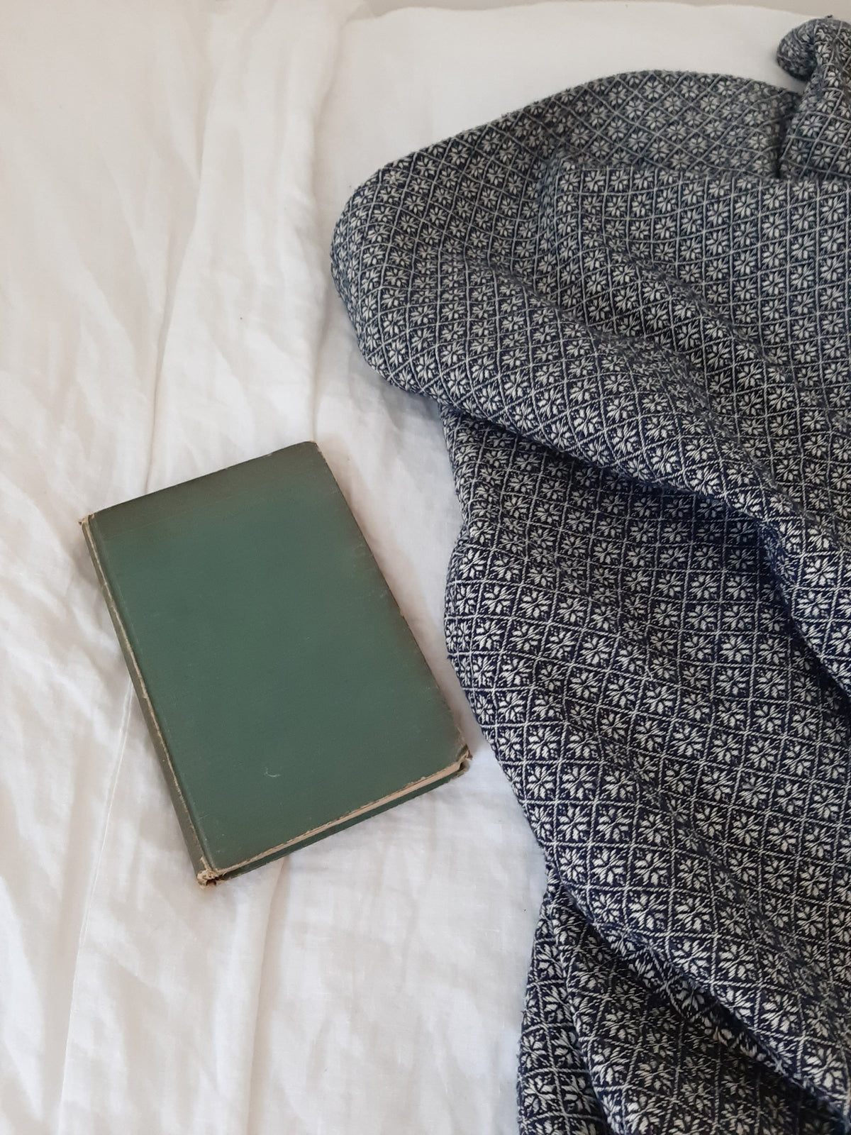Plaid d'inspiration galloise, bleu marine