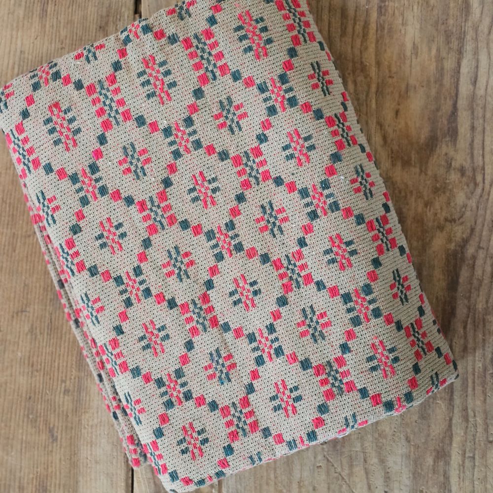 Plaid d'inspiration galloise, rouge et vert